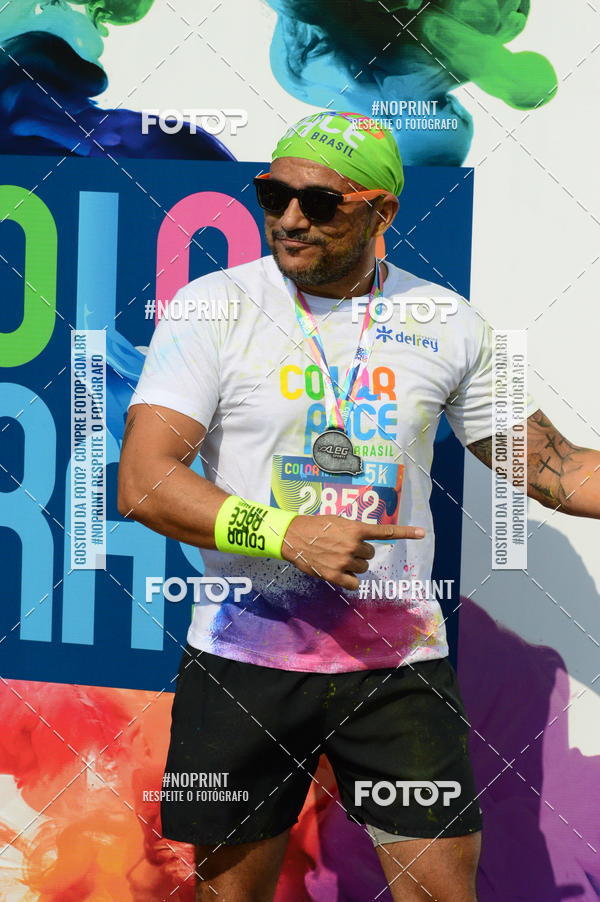 Compre suas fotos do eventoColor Race Brasil - Belo Horizonte no Fotop