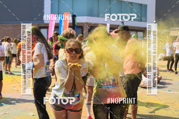 Compre suas fotos do eventoColor Race Brasil - Belo Horizonte no Fotop