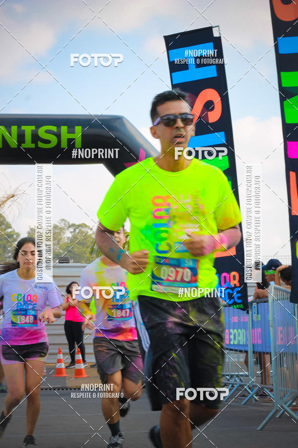 Compre suas fotos do eventoColor Race Brasil - Belo Horizonte no Fotop