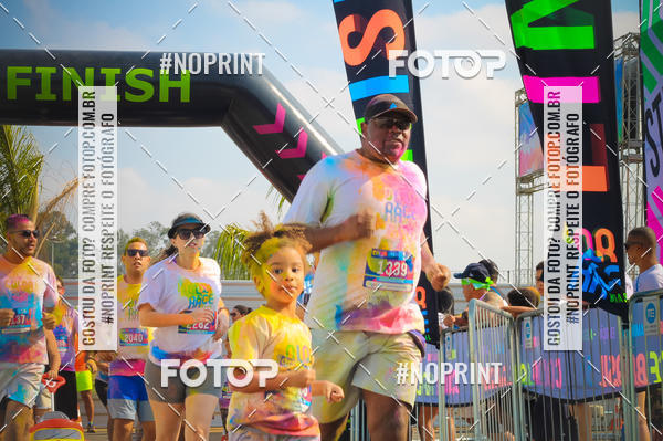 Compre suas fotos do eventoColor Race Brasil - Belo Horizonte no Fotop