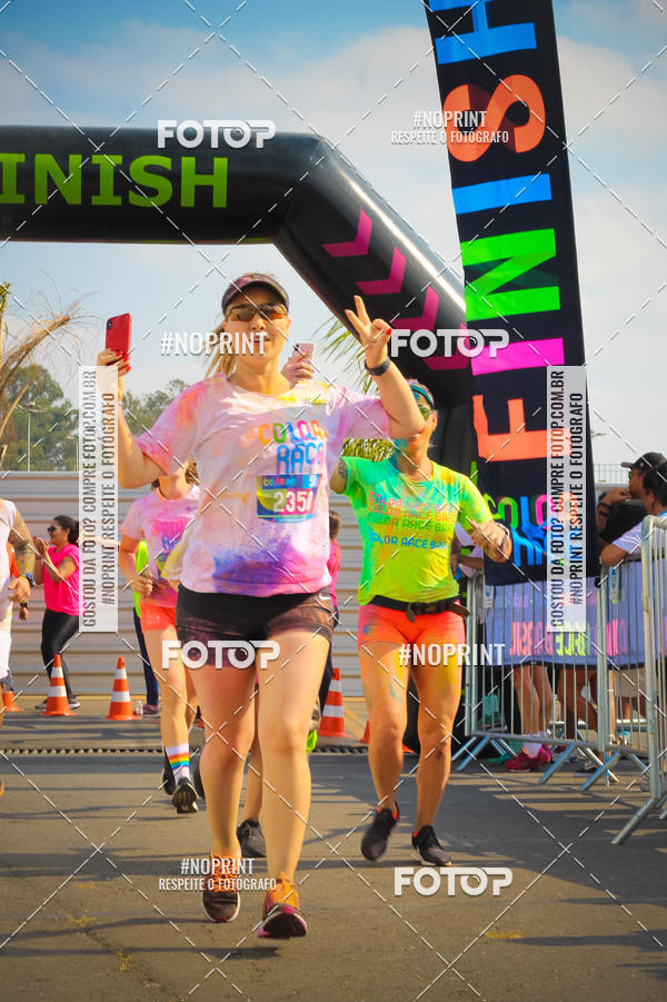 Compre suas fotos do eventoColor Race Brasil - Belo Horizonte no Fotop