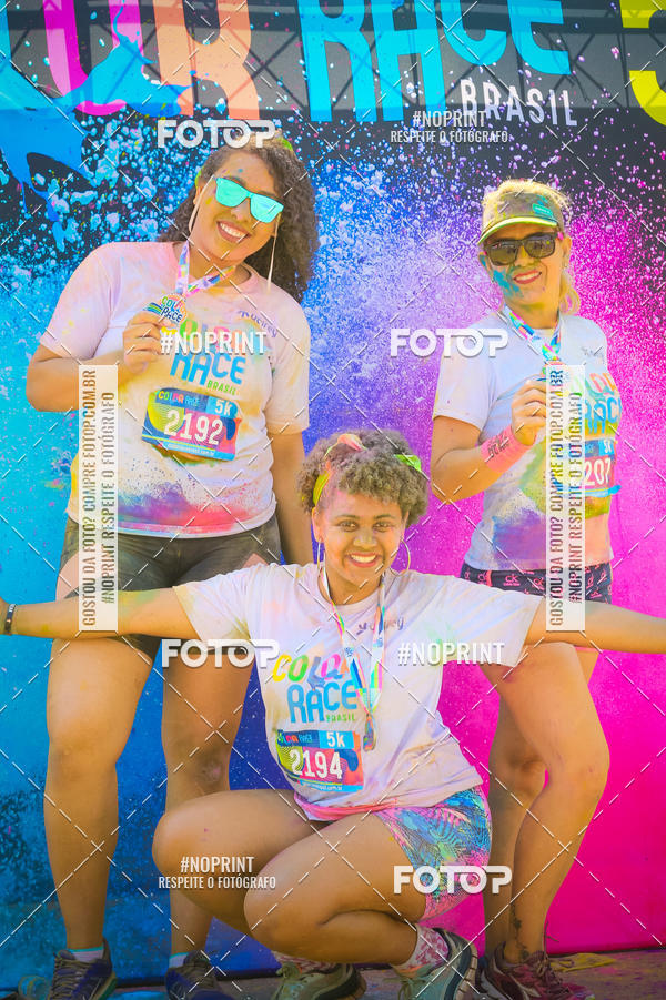 Compre suas fotos do eventoColor Race Brasil - Belo Horizonte no Fotop