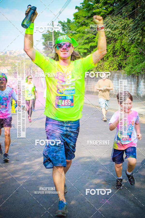 Compre suas fotos do eventoColor Race Brasil - Belo Horizonte no Fotop