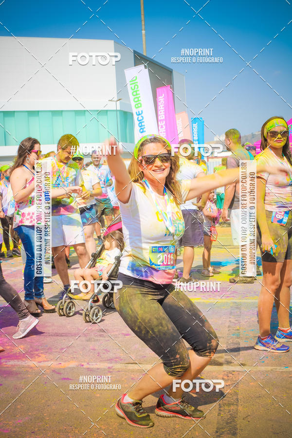 Compre suas fotos do eventoColor Race Brasil - Belo Horizonte no Fotop