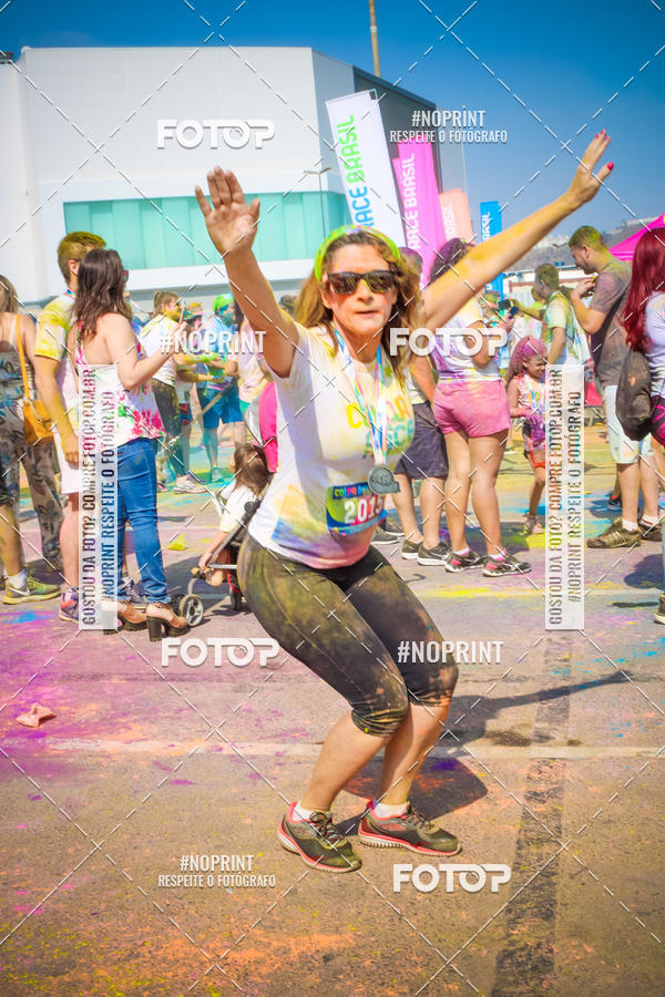 Compre suas fotos do eventoColor Race Brasil - Belo Horizonte no Fotop