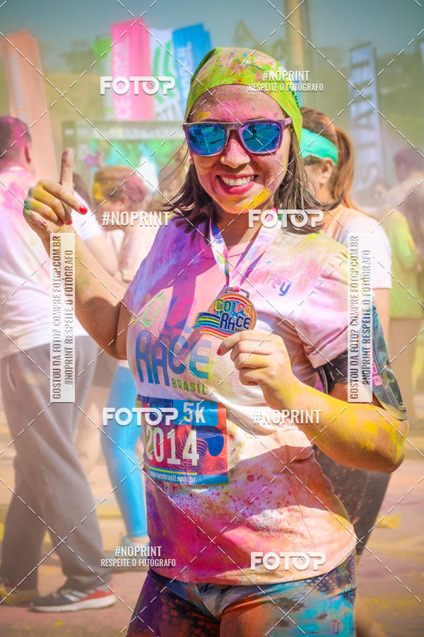 Compre suas fotos do eventoColor Race Brasil - Belo Horizonte no Fotop