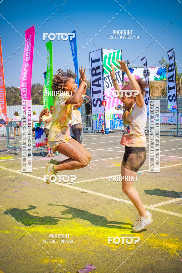 Buy your photos of the eventColor Race Brasil - Belo Horizonte on Fotop