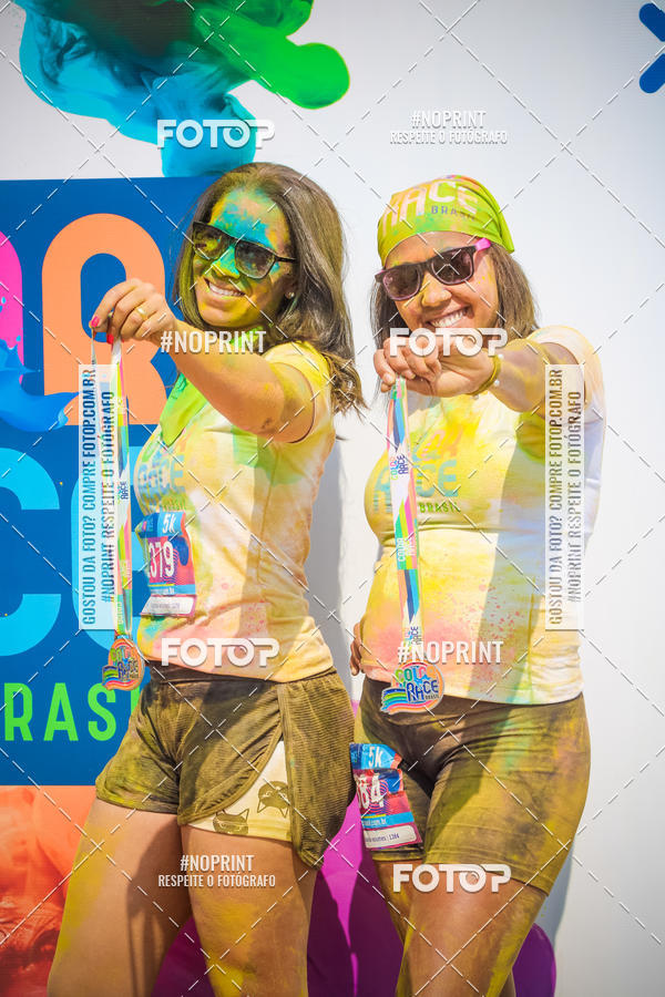 Compre as suas fotos do eventoColor Race Brasil - Belo Horizonte no Fotop