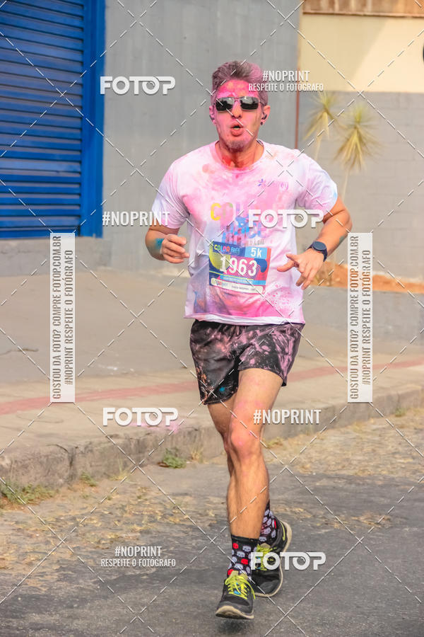 Compre suas fotos do eventoColor Race Brasil - Belo Horizonte no Fotop
