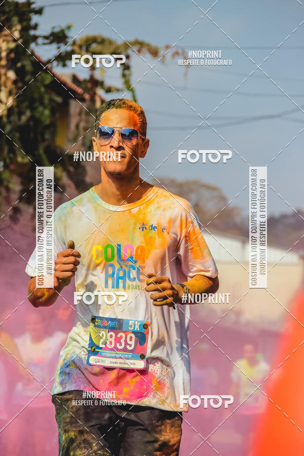 Compre suas fotos do eventoColor Race Brasil - Belo Horizonte no Fotop