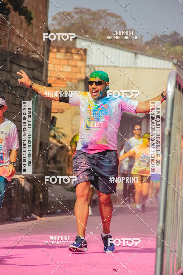 Compre suas fotos do eventoColor Race Brasil - Belo Horizonte no Fotop