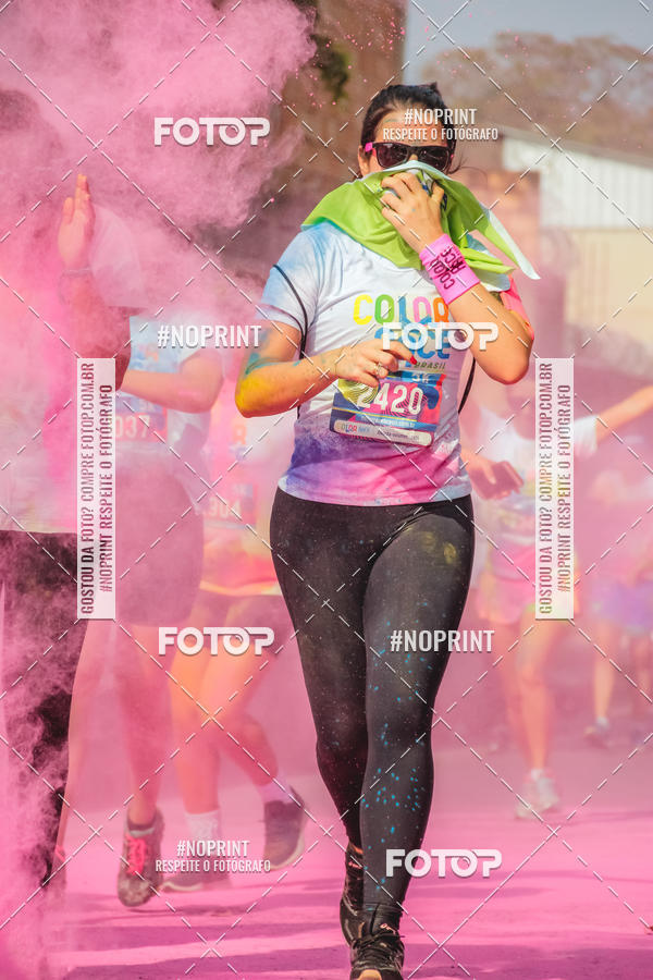 Compre suas fotos do eventoColor Race Brasil - Belo Horizonte no Fotop