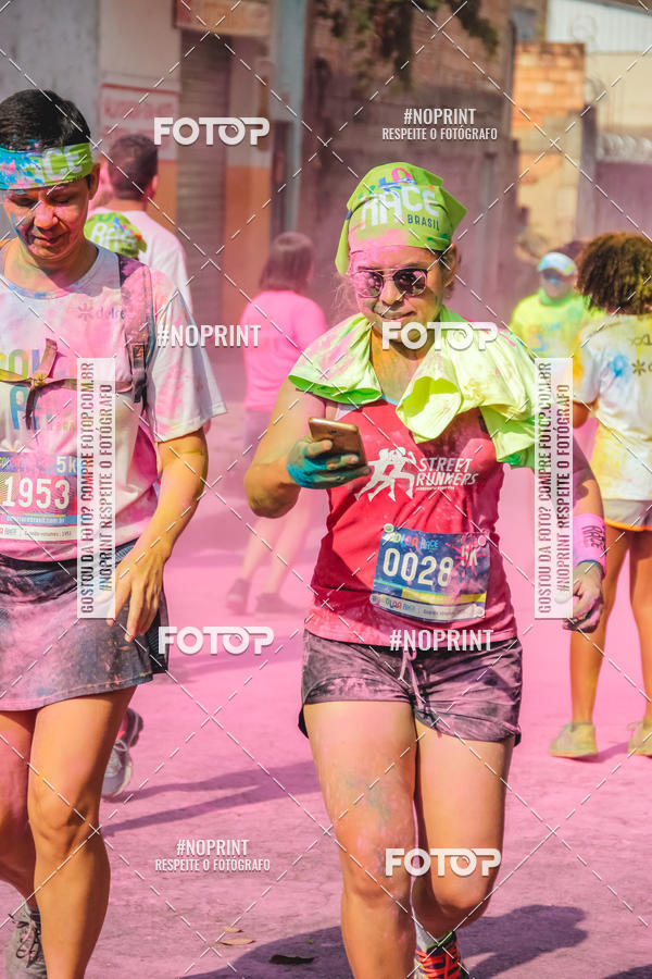 Compre as suas fotos do eventoColor Race Brasil - Belo Horizonte no Fotop