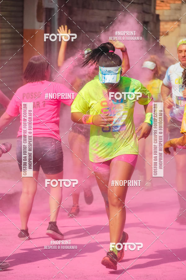 Compre suas fotos do eventoColor Race Brasil - Belo Horizonte no Fotop
