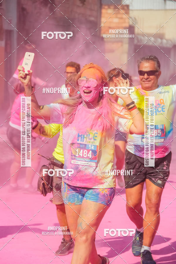 Compre suas fotos do eventoColor Race Brasil - Belo Horizonte no Fotop