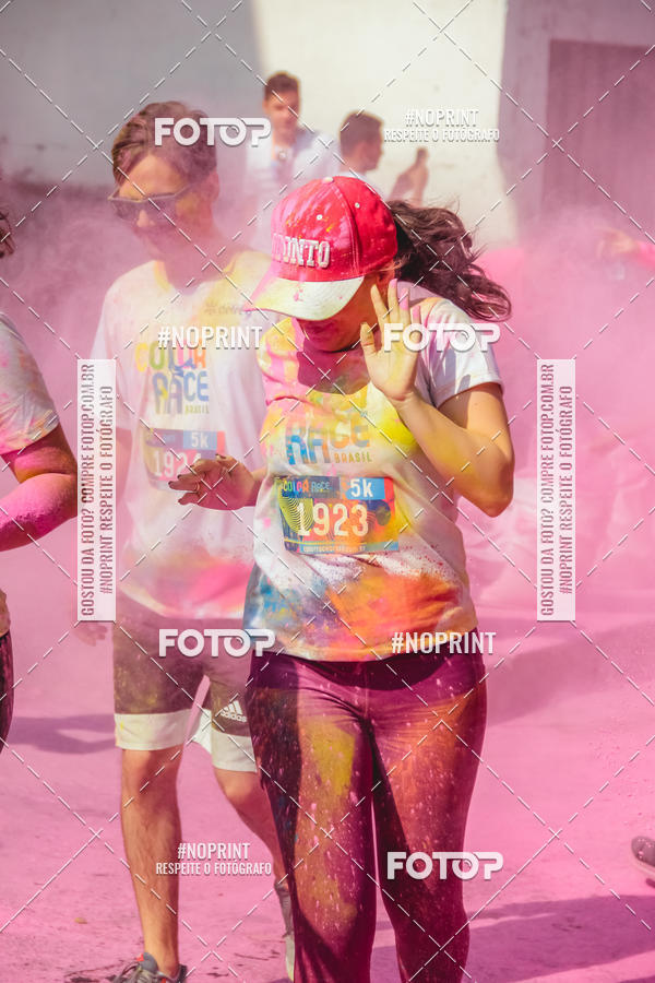 Compre suas fotos do eventoColor Race Brasil - Belo Horizonte no Fotop