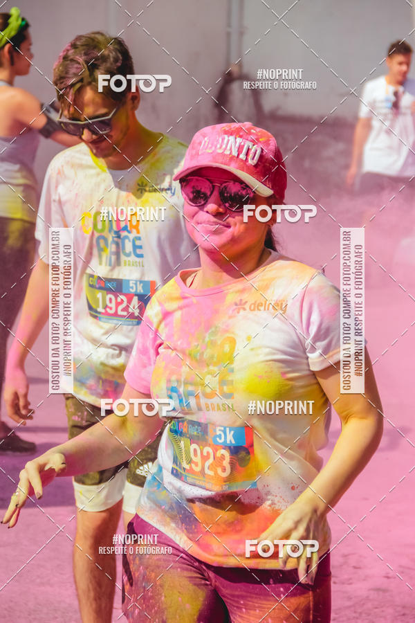 Compre suas fotos do eventoColor Race Brasil - Belo Horizonte no Fotop