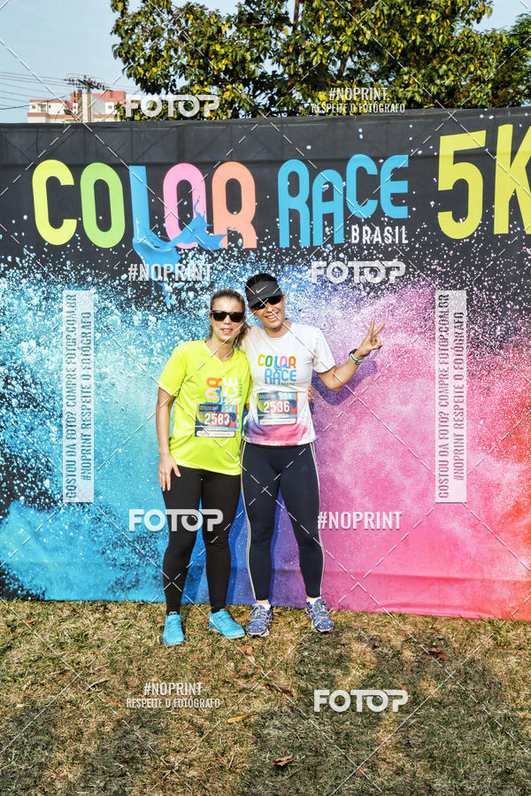 Buy your photos of the eventColor Race Brasil - S�o Carlos on Fotop
