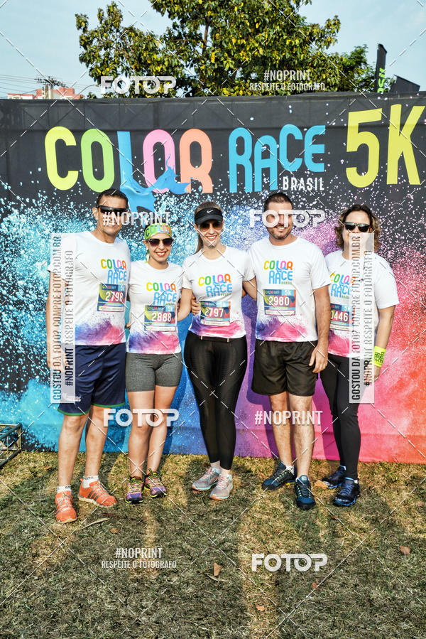 Buy your photos of the eventColor Race Brasil - S�o Carlos on Fotop