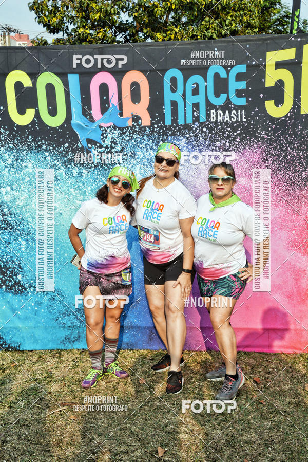 Buy your photos of the eventColor Race Brasil - S�o Carlos on Fotop