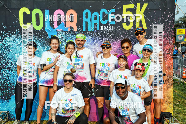 Buy your photos of the eventColor Race Brasil - S�o Carlos on Fotop