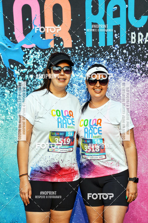 Buy your photos of the eventColor Race Brasil - S�o Carlos on Fotop