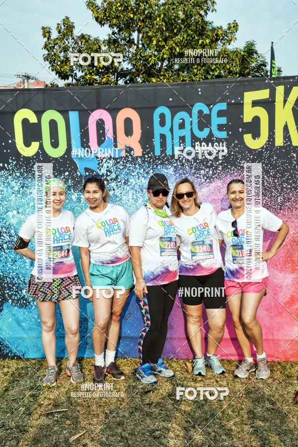 Buy your photos of the eventColor Race Brasil - S�o Carlos on Fotop