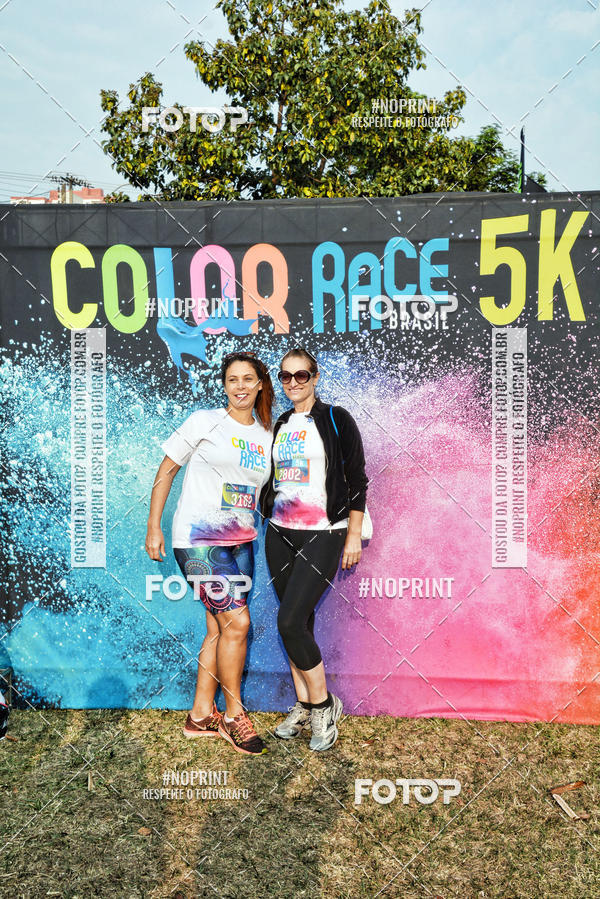 Buy your photos of the eventColor Race Brasil - S�o Carlos on Fotop