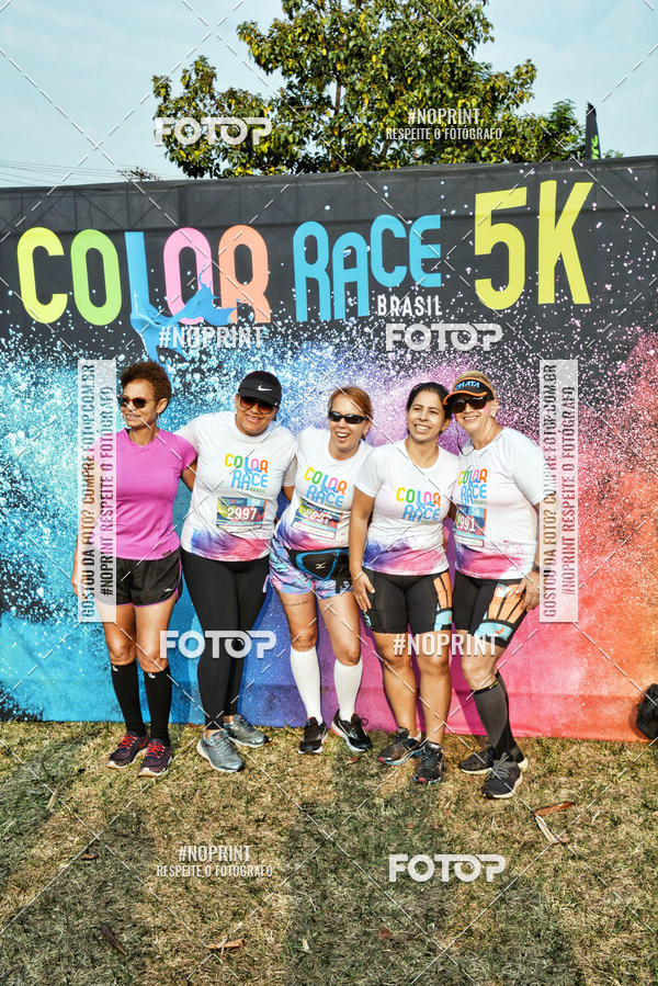 Buy your photos of the eventColor Race Brasil - S�o Carlos on Fotop