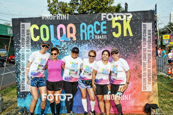 Buy your photos of the eventColor Race Brasil - S�o Carlos on Fotop