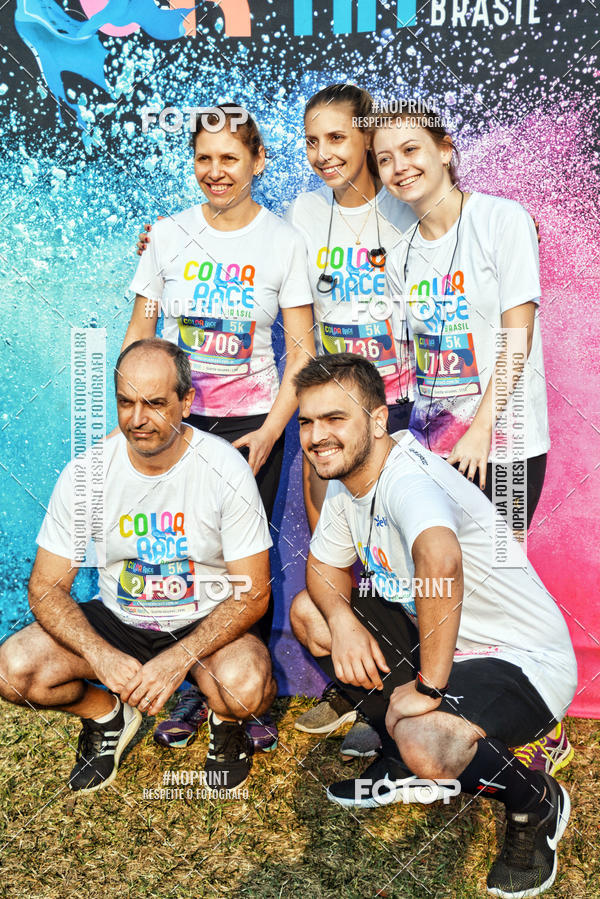 Buy your photos of the eventColor Race Brasil - S�o Carlos on Fotop