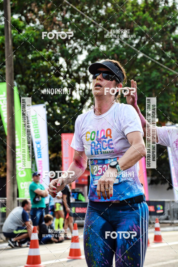 Buy your photos of the eventColor Race Brasil - S�o Carlos on Fotop