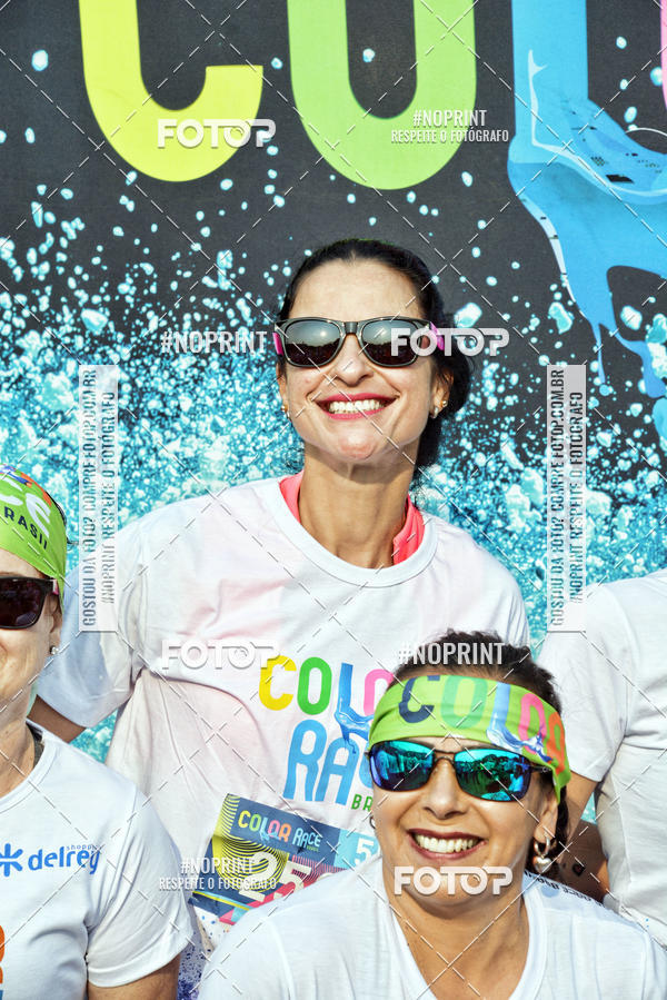 Buy your photos of the eventColor Race Brasil - So Carlos on Fotop