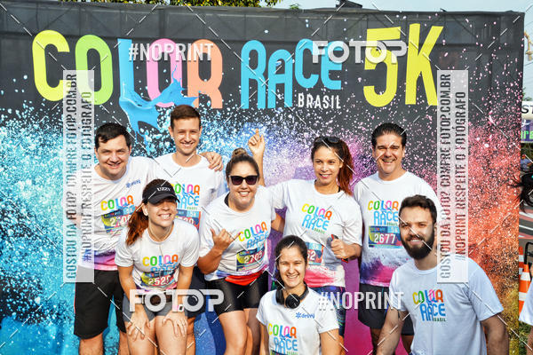 Buy your photos of the eventColor Race Brasil - S�o Carlos on Fotop