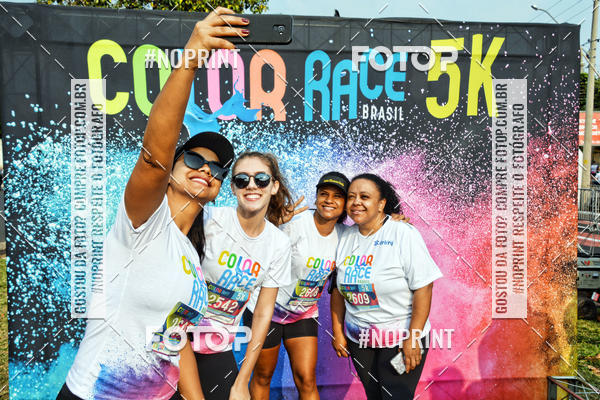 Buy your photos of the eventColor Race Brasil - S�o Carlos on Fotop