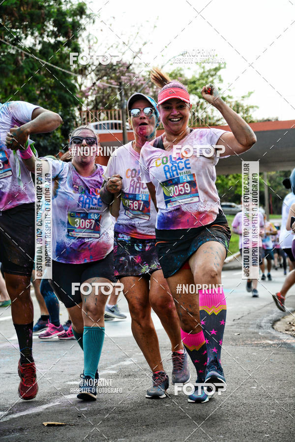Buy your photos of the eventColor Race Brasil - So Carlos on Fotop