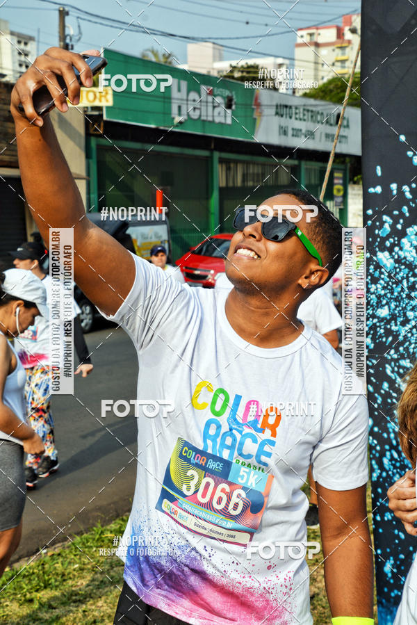 Buy your photos of the eventColor Race Brasil - So Carlos on Fotop