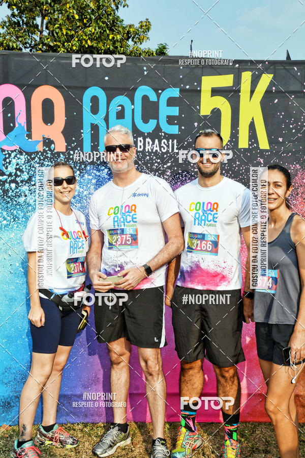 Buy your photos of the eventColor Race Brasil - So Carlos on Fotop