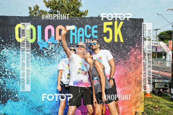 Buy your photos of the eventColor Race Brasil - S�o Carlos on Fotop