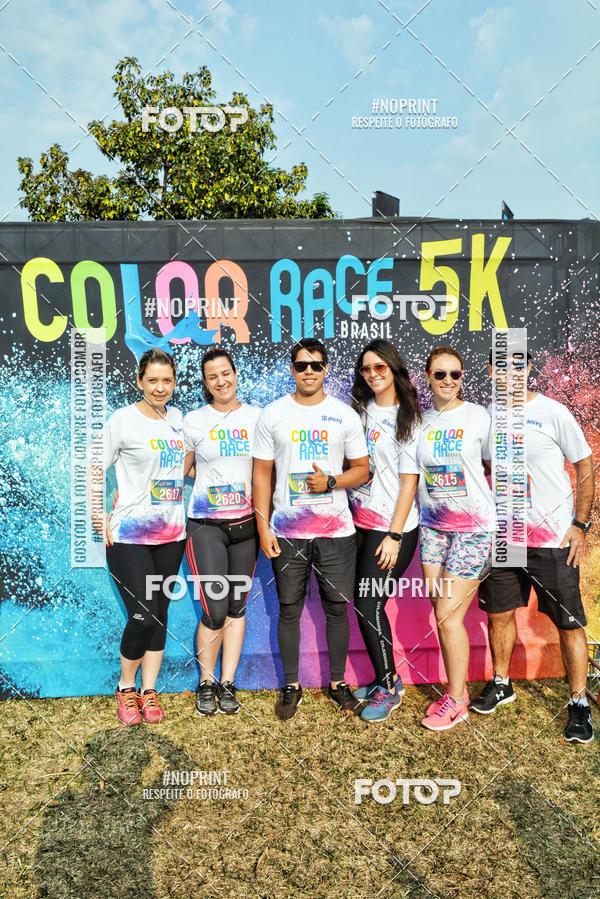 Buy your photos of the eventColor Race Brasil - S�o Carlos on Fotop