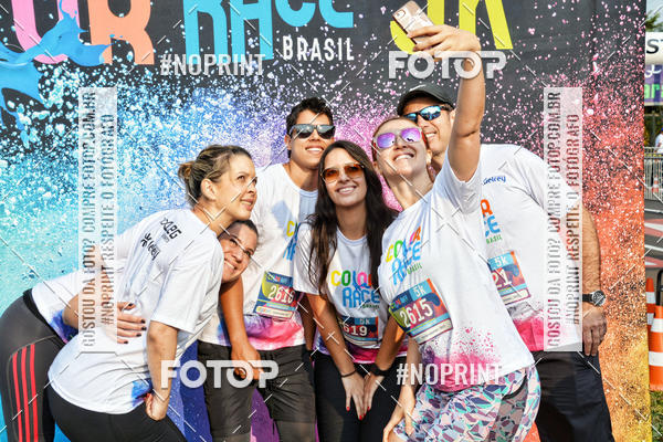 Buy your photos of the eventColor Race Brasil - S�o Carlos on Fotop
