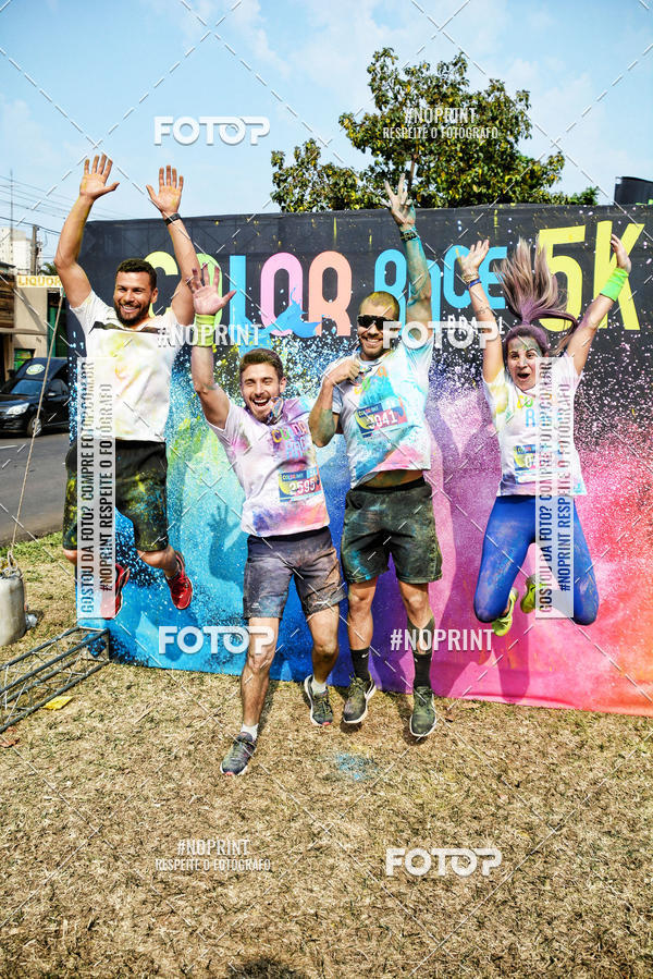 Buy your photos of the eventColor Race Brasil - S�o Carlos on Fotop