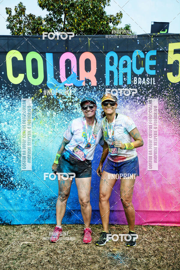 Buy your photos of the eventColor Race Brasil - S�o Carlos on Fotop