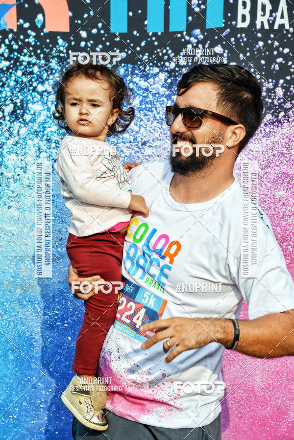 Buy your photos of the eventColor Race Brasil - S�o Carlos on Fotop