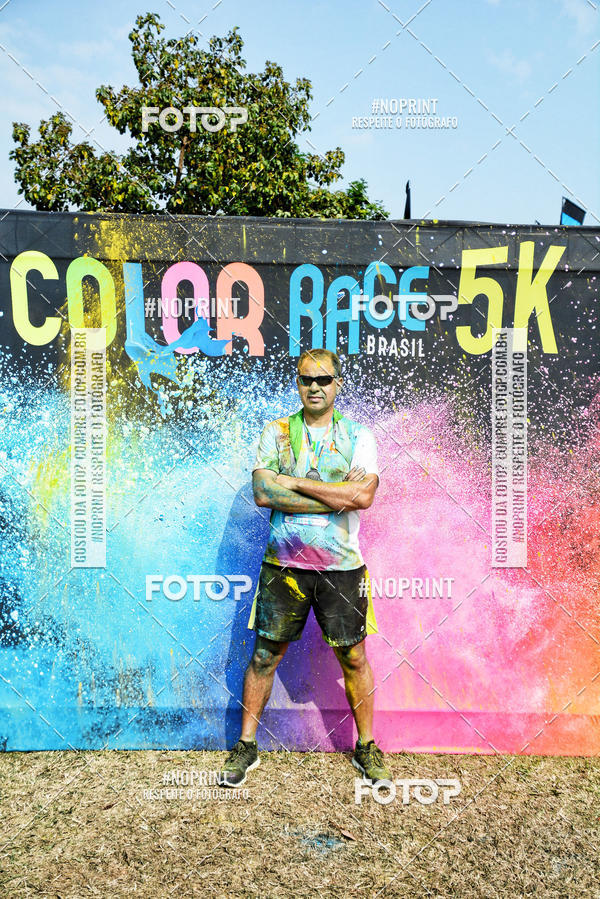 Buy your photos of the eventColor Race Brasil - S�o Carlos on Fotop