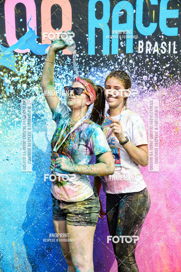 Buy your photos of the eventColor Race Brasil - S�o Carlos on Fotop