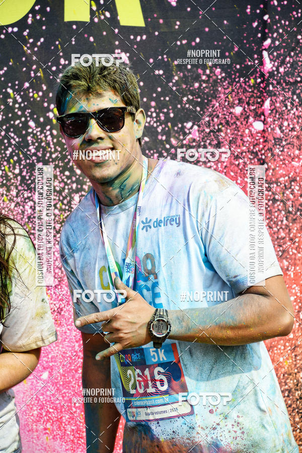Buy your photos of the eventColor Race Brasil - S�o Carlos on Fotop
