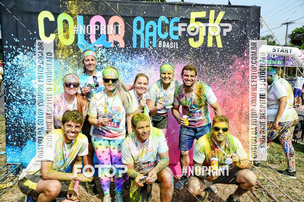 Buy your photos of the eventColor Race Brasil - S�o Carlos on Fotop