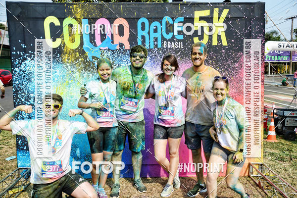 Buy your photos of the eventColor Race Brasil - S�o Carlos on Fotop