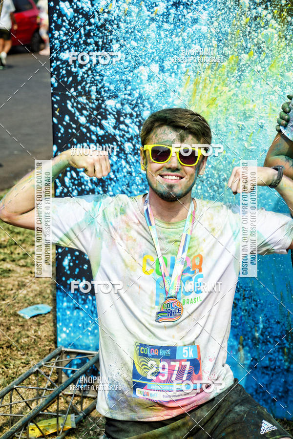 Buy your photos of the eventColor Race Brasil - S�o Carlos on Fotop